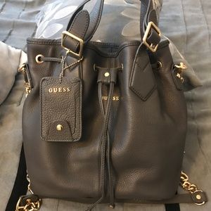 Guess bucket bag